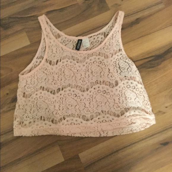 Divided Tops - Lace Pattern Crop Top